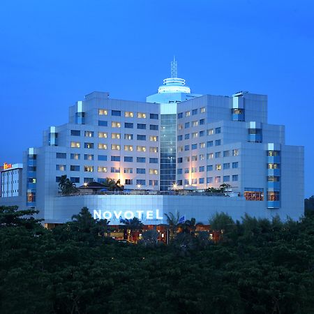 Novotel Balikpapan Exterior photo