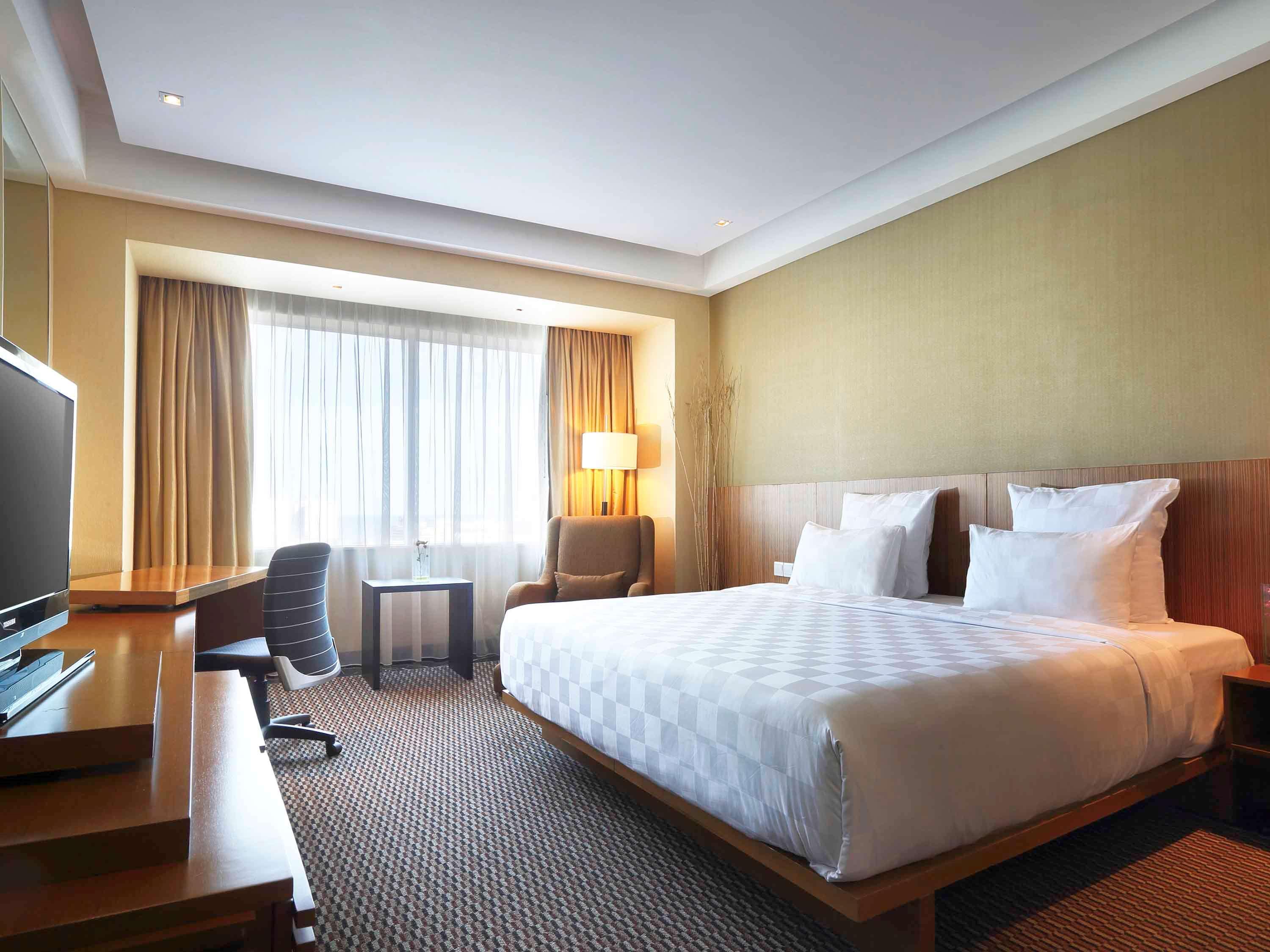 Novotel Balikpapan Exterior photo