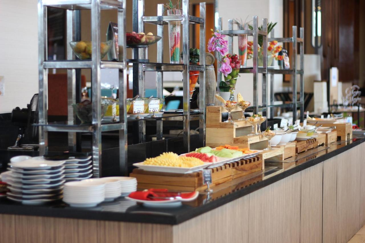 Novotel Balikpapan Exterior photo