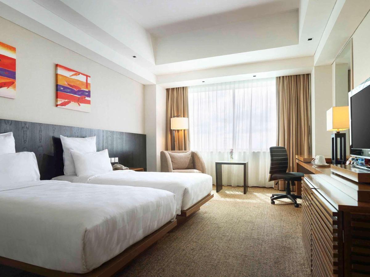 Novotel Balikpapan Exterior photo